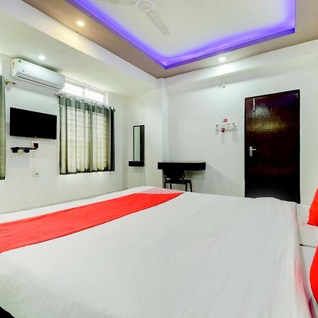 Oyo 80488 Mi Casa Homestay Guwahati Exteriör bild