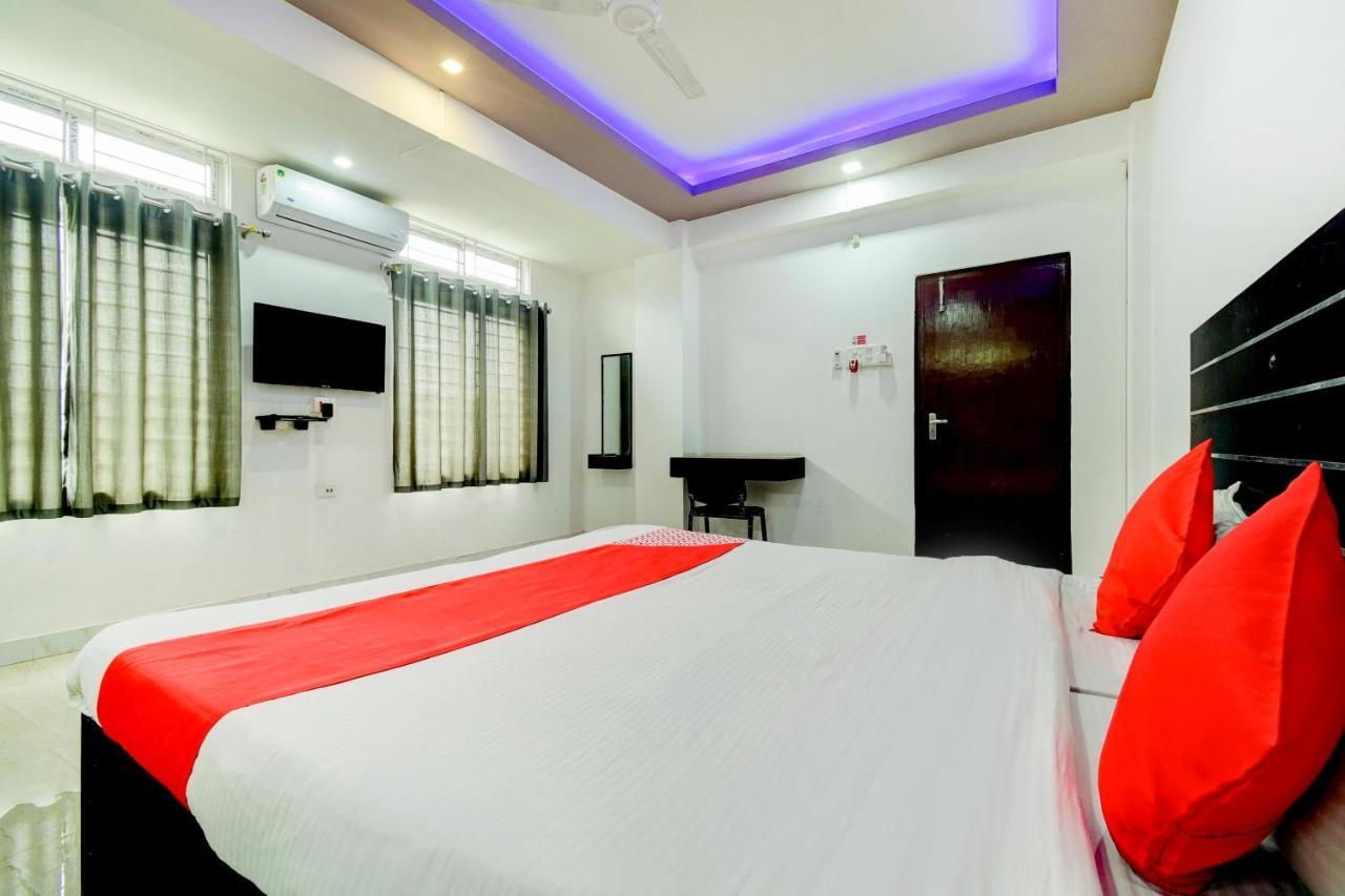 Oyo 80488 Mi Casa Homestay Guwahati Exteriör bild