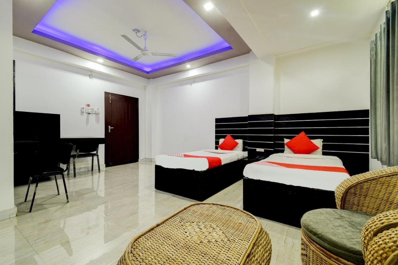 Oyo 80488 Mi Casa Homestay Guwahati Exteriör bild